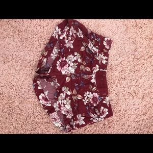Derek Heart floral shorts